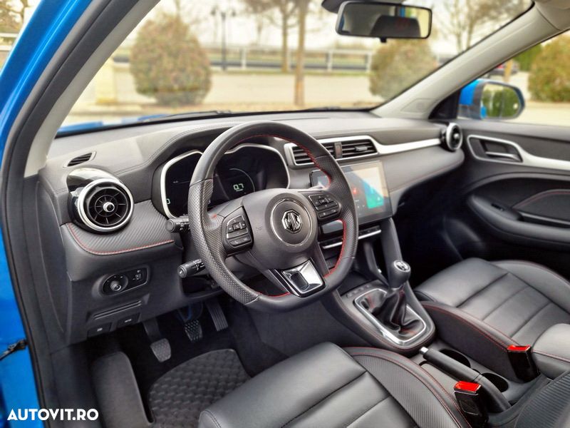 MG ZS ICE 1.5 VTI-tech Luxury - 9