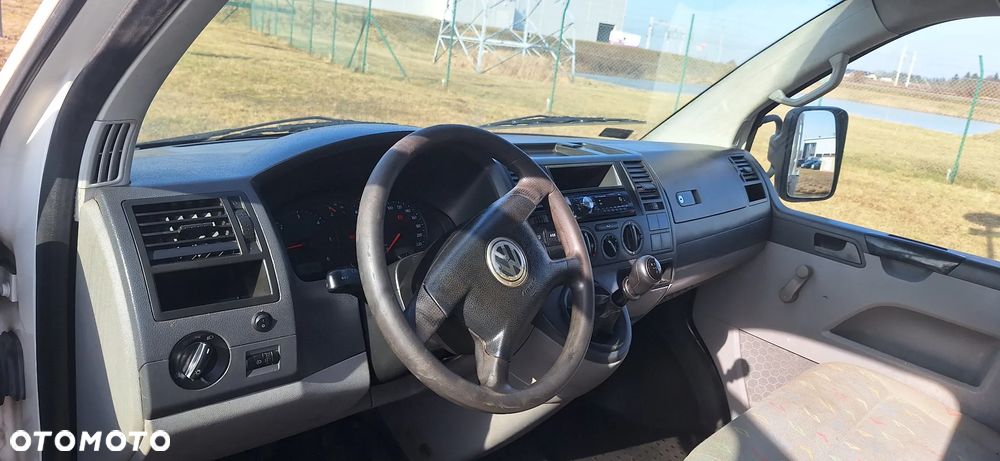Volkswagen Transporter - 3