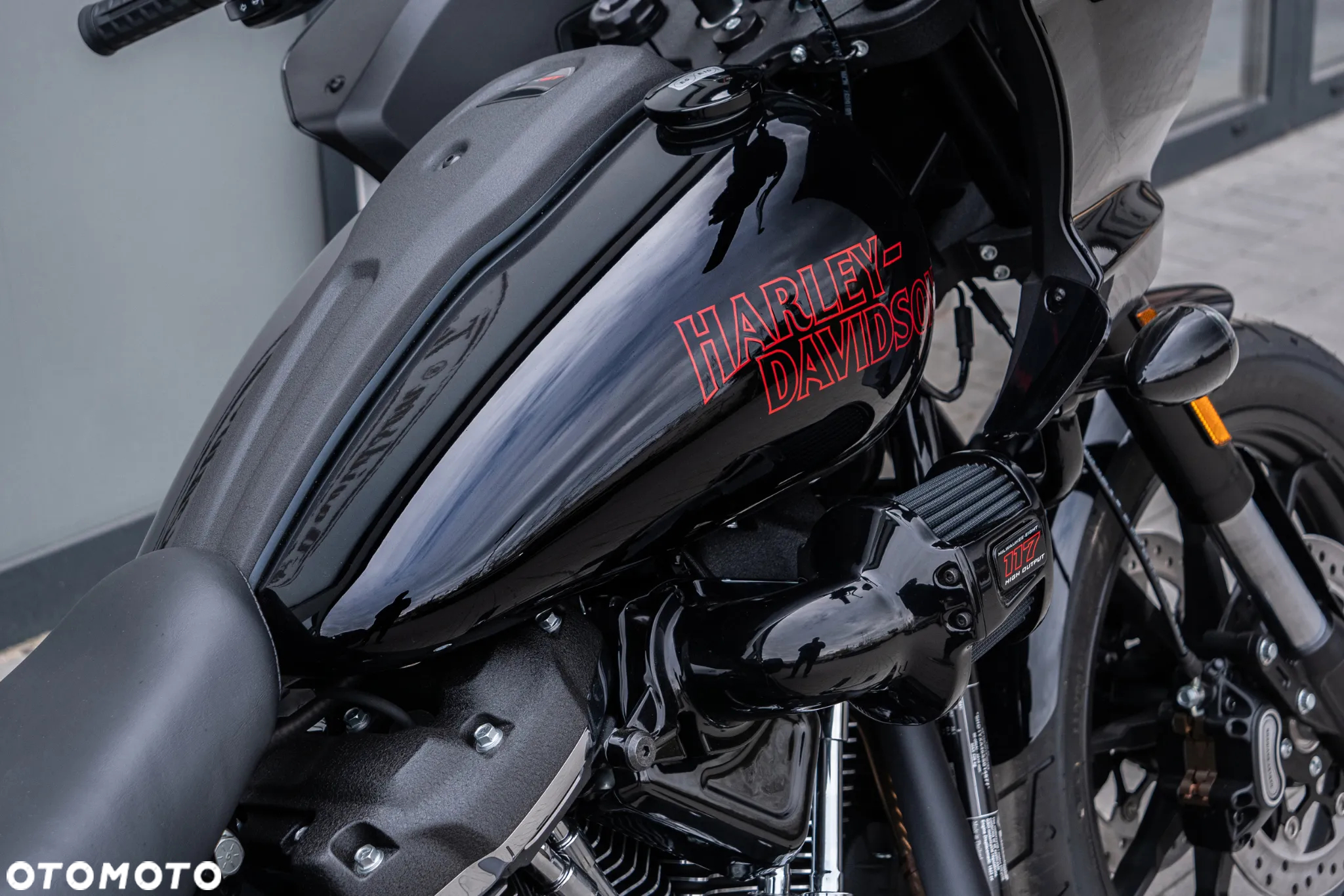 Harley-Davidson Softail Low Rider - 9
