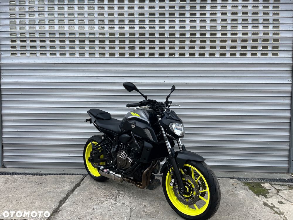 Yamaha MT - 22