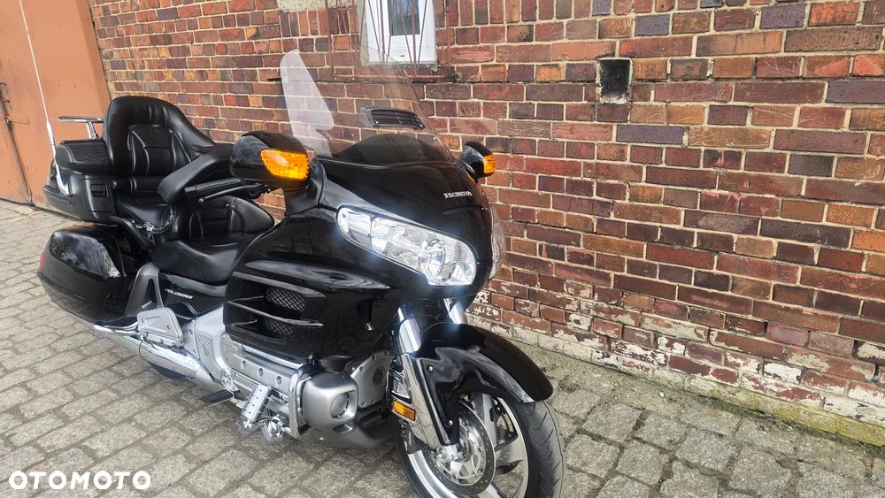 Honda GL - 34