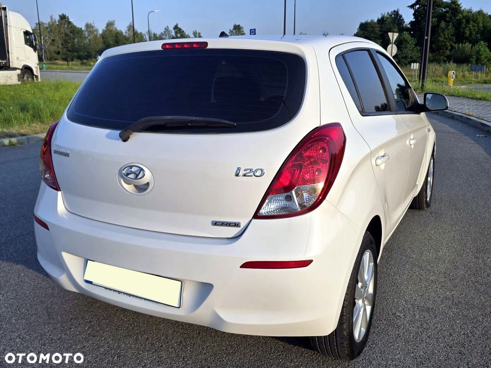 Hyundai i20 1.1 CRDi Comfort - 12