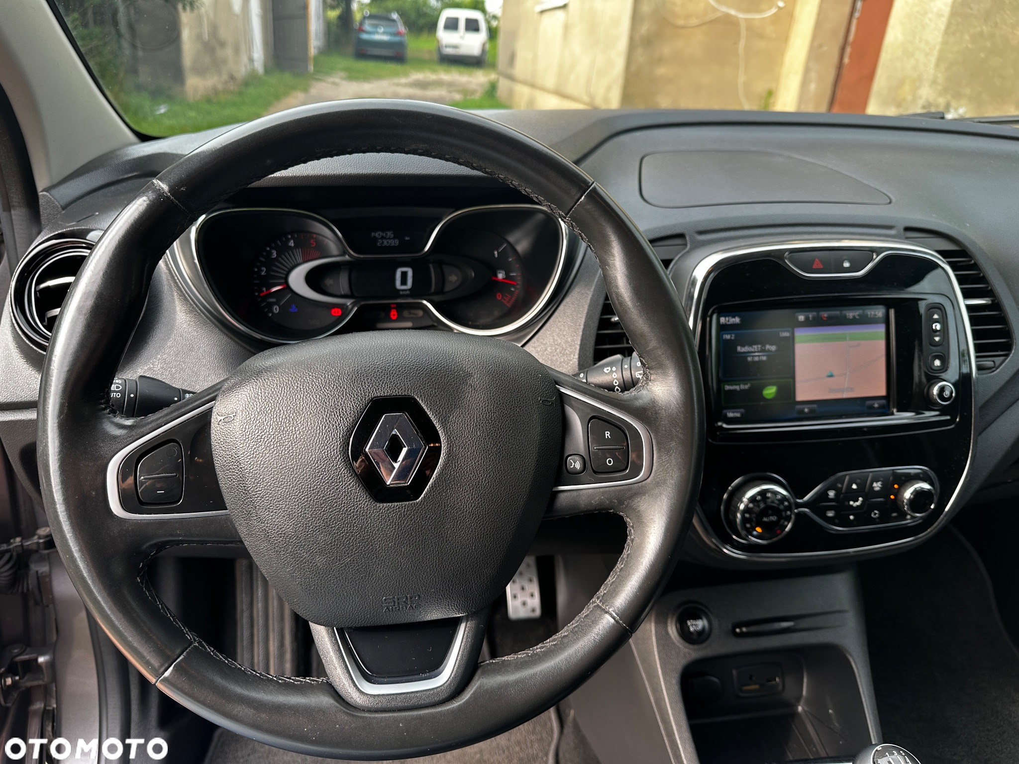 Renault Captur 1.5 dCi Energy Zen EU6 - 26