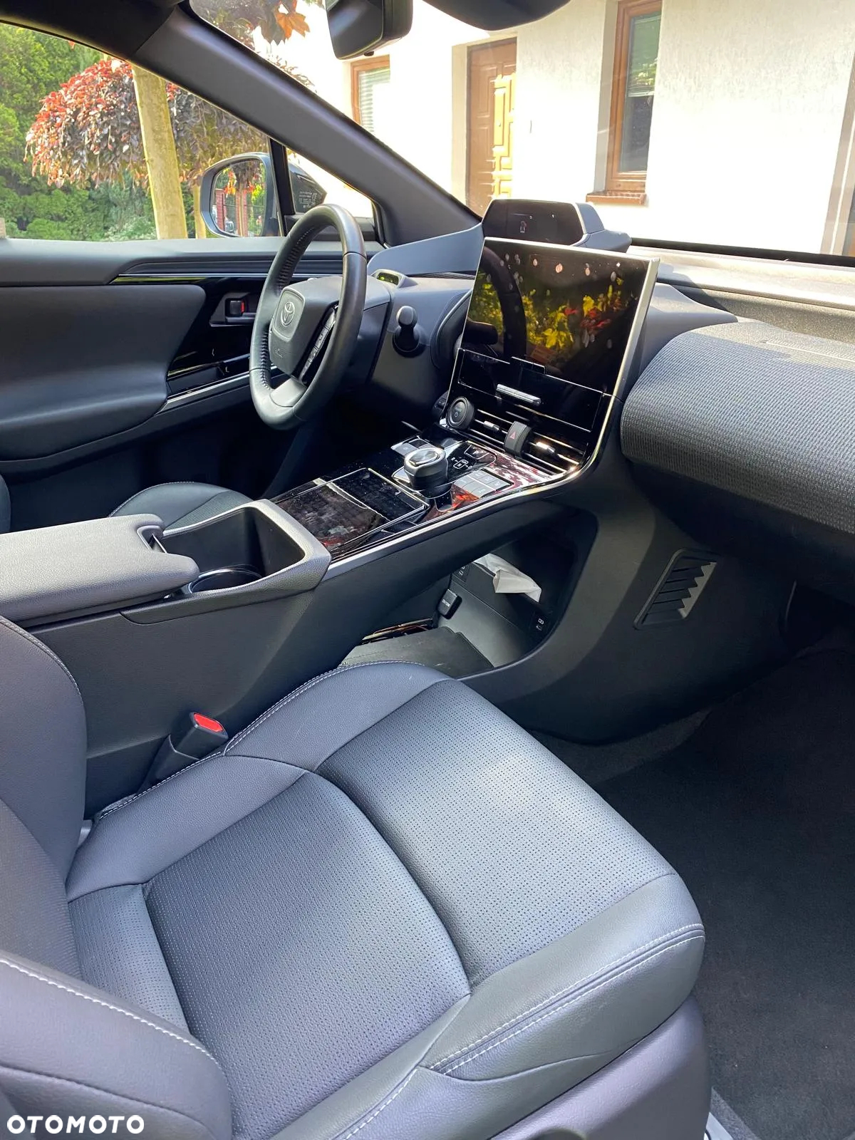 Toyota bZ4X 71.4kWh Executive - 6
