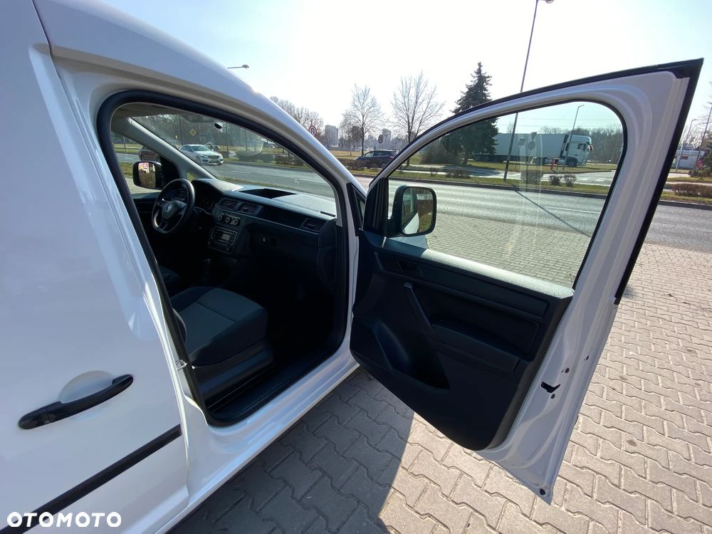 Volkswagen CADDY 2,0 TDI 102 KM L1 niski przebieg - 36