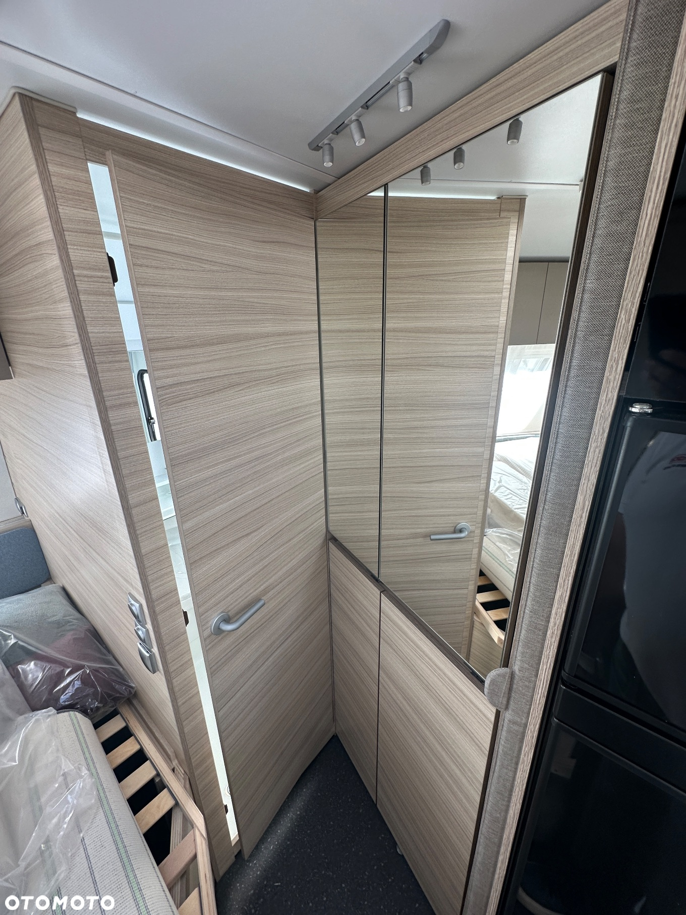 Adria ALTEA 402 PH - 25