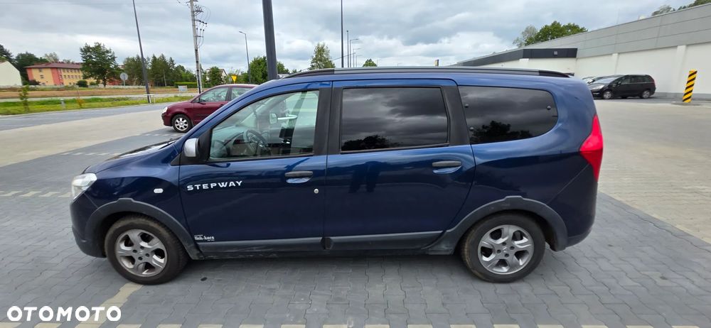 Dacia Lodgy 1.6 SCe Stepway S&S - 1