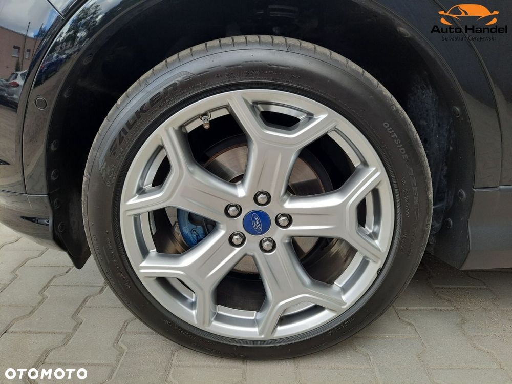 Ford Kuga 1.5 EcoBoost 2x4 ST-Line - 41