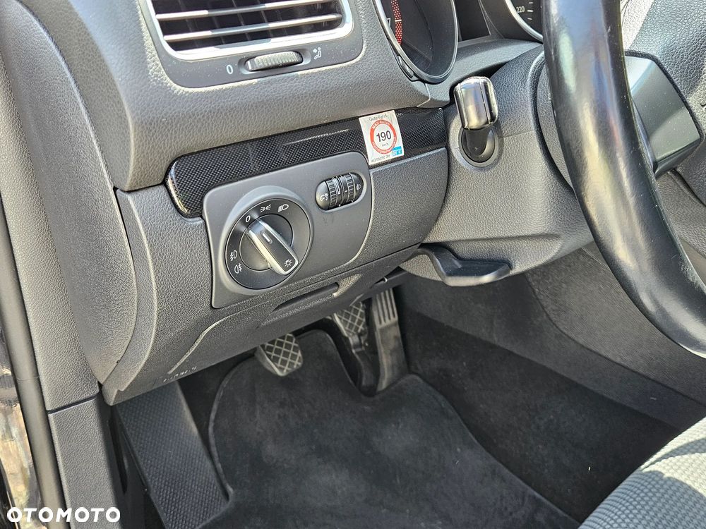 Volkswagen Golf 1.4 TSI Comfortline - 14