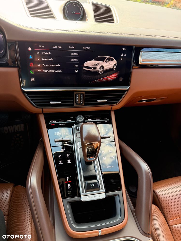 Porsche Cayenne E-Hybrid Platinum Edition - 22