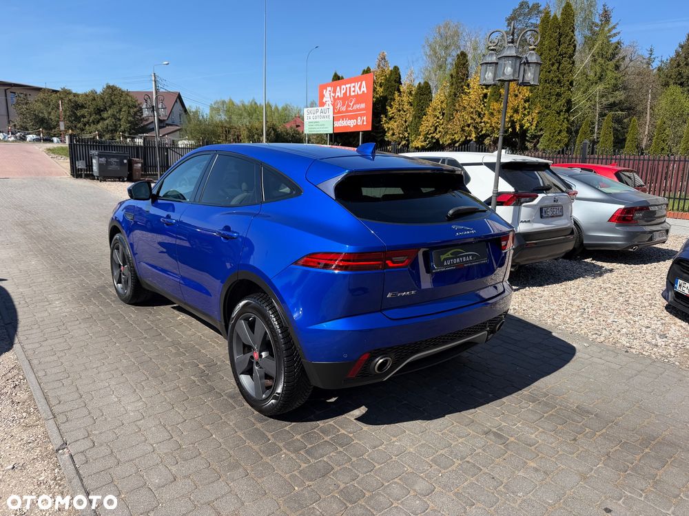 Jaguar E-Pace 2.0 i4D AWD R-Dynamic Chequered Flag - 32