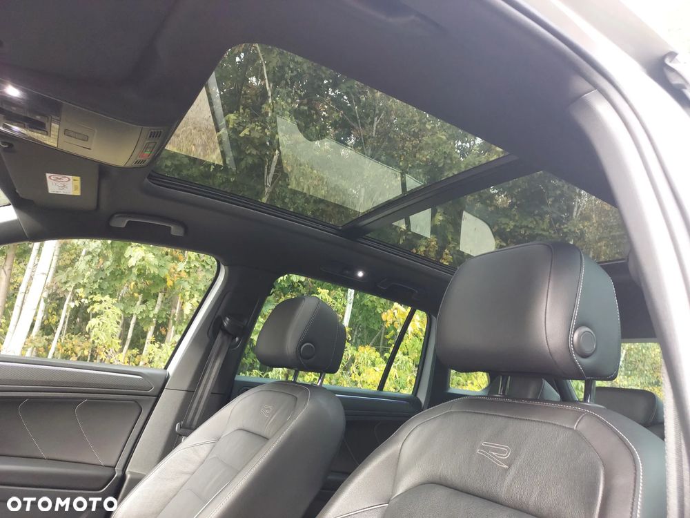 Volkswagen Tiguan 2.0 TDI SCR 4MotION DSG R-Line - 17