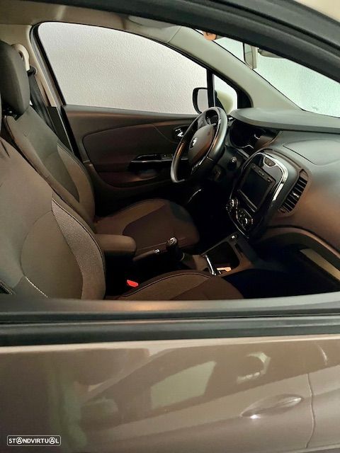 Renault Captur 1.5 dCi Exclusive - 7