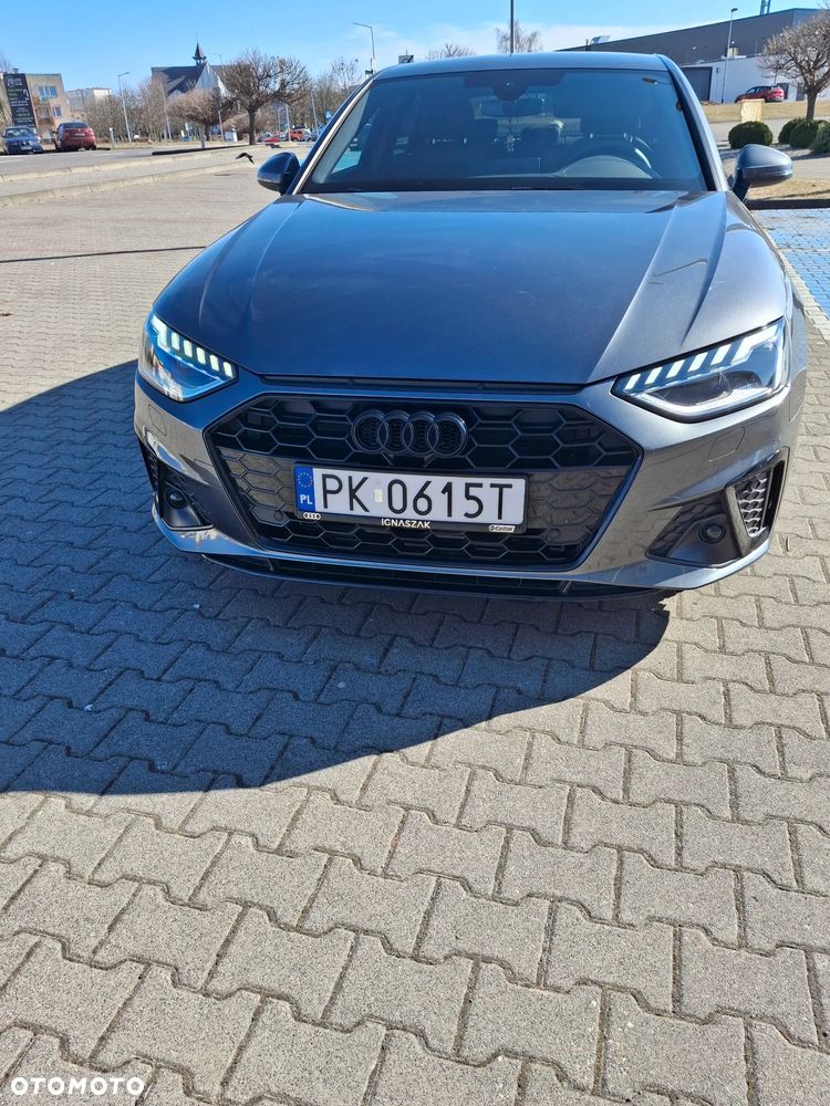 Audi A4 Limousine 35 TFSI mHEV S Line S tronic - 14