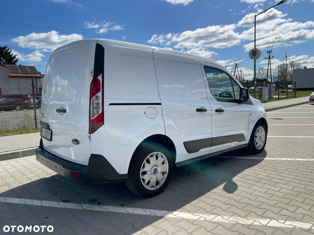Ford Transit Connect - 4