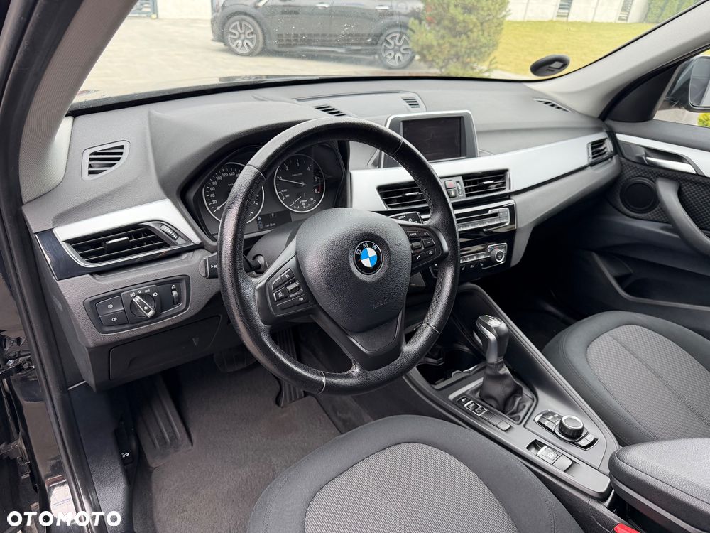 BMW X1 sDrive18d Advantage - 13