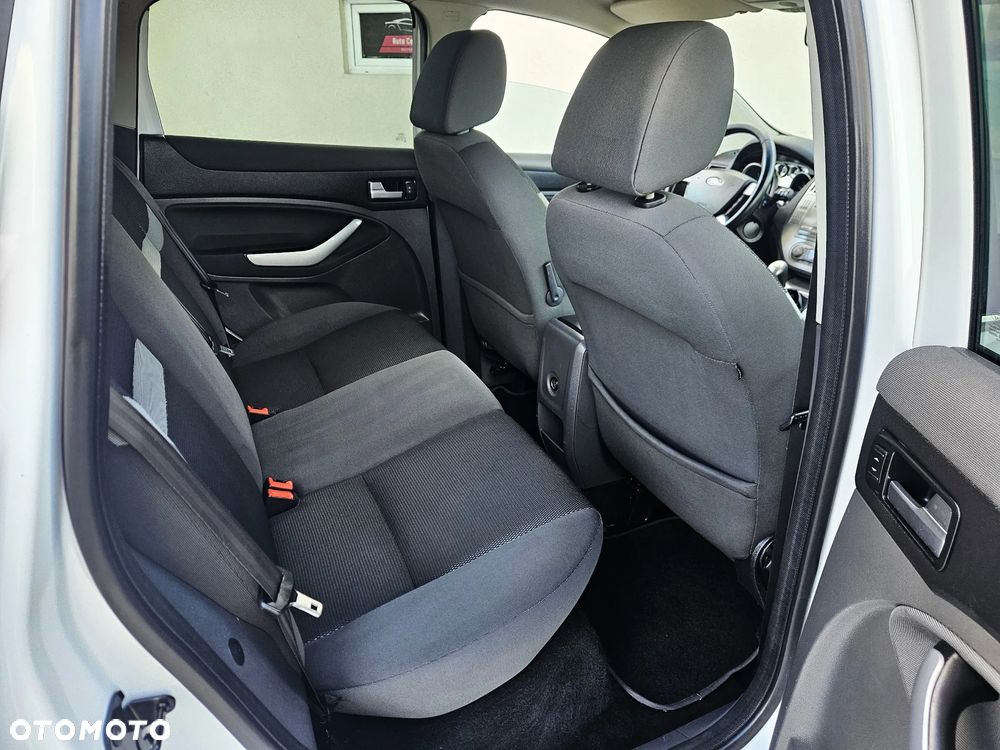 Ford Kuga 2.0 TDCi Trend - 13