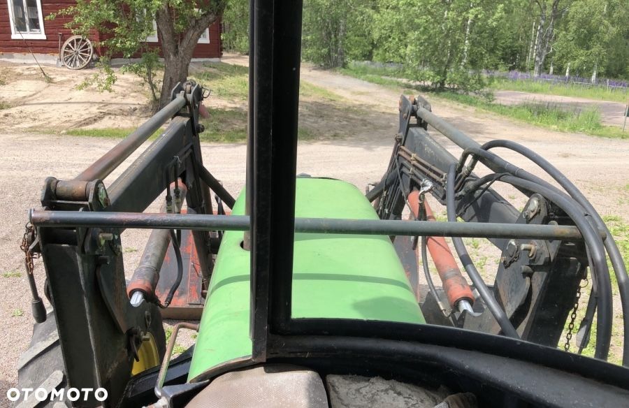 John Deere 2040 - 10