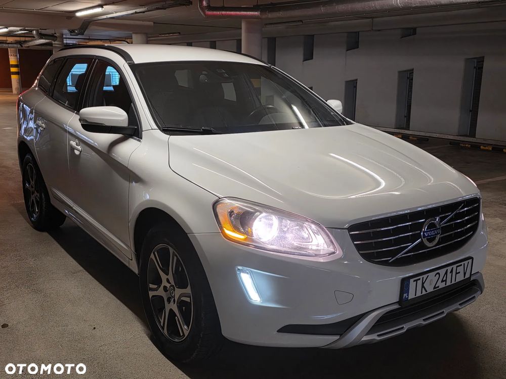 Volvo XC 60 D3 Geartronic Momentum - 39