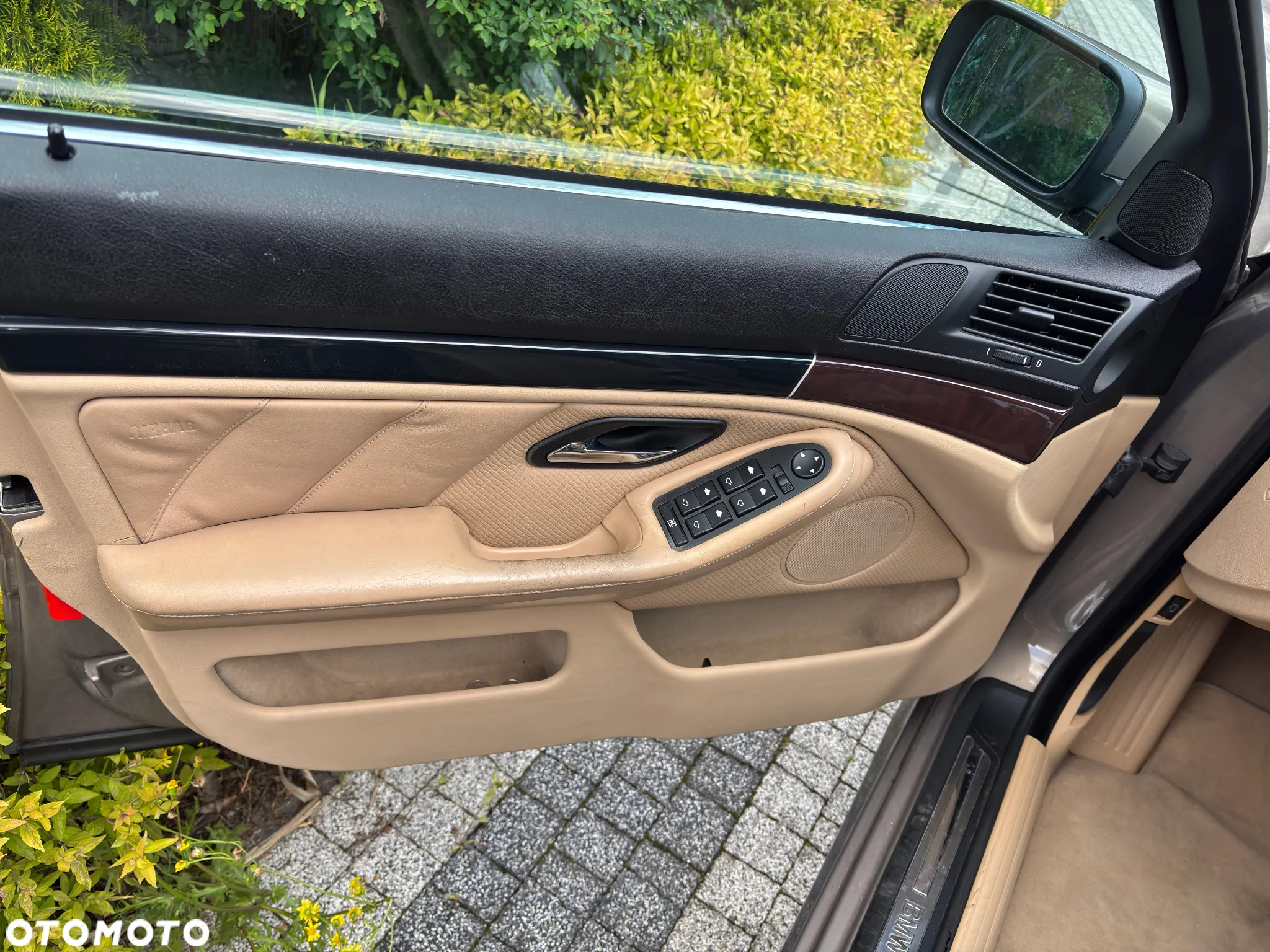 BMW Seria 5 525d - 19