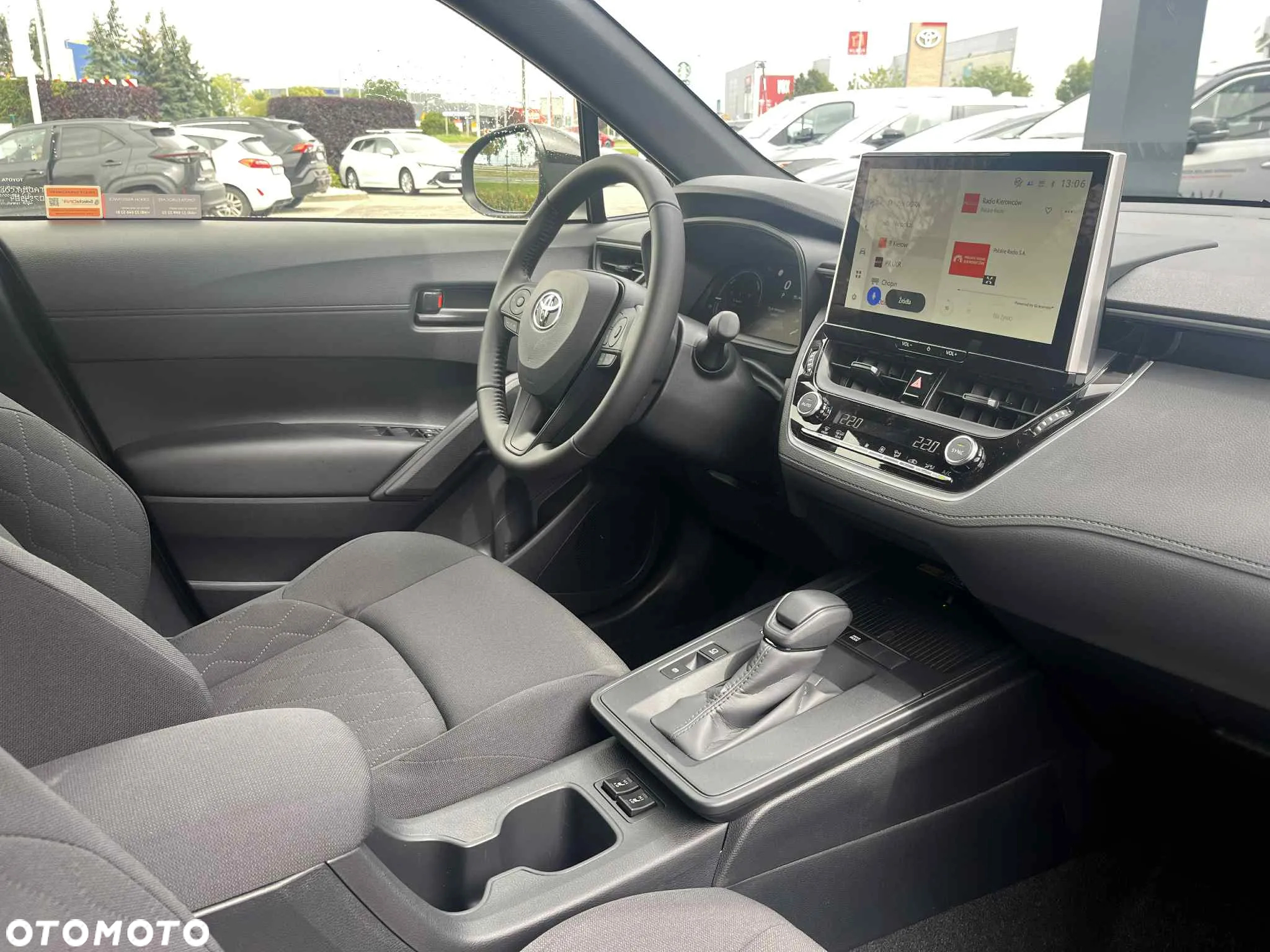 Toyota Corolla Cross 1.8 Hybrid Comfort - 8