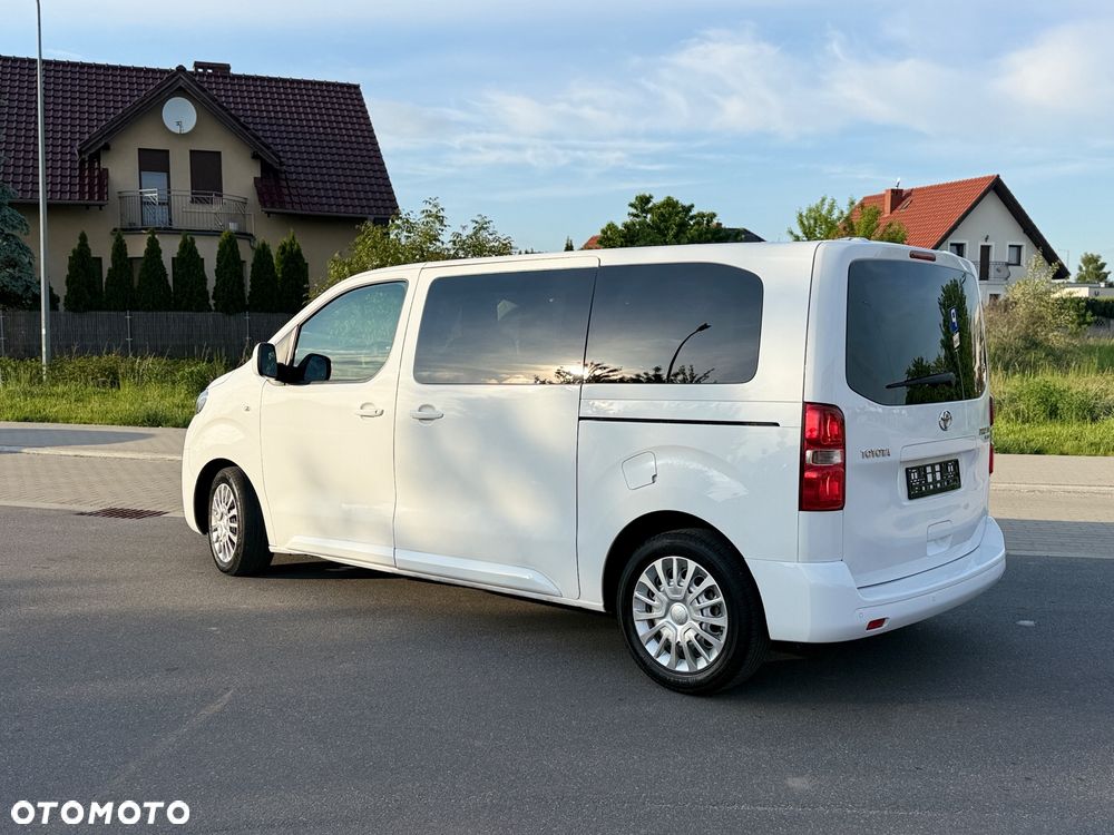 Toyota Proace Verso 1,5-l-D-4D L1 (8-Si.) Family - 3