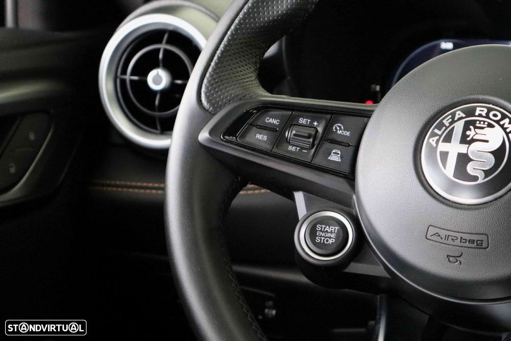 Alfa Romeo Tonale 1.5 Hybrid Sprint - 16