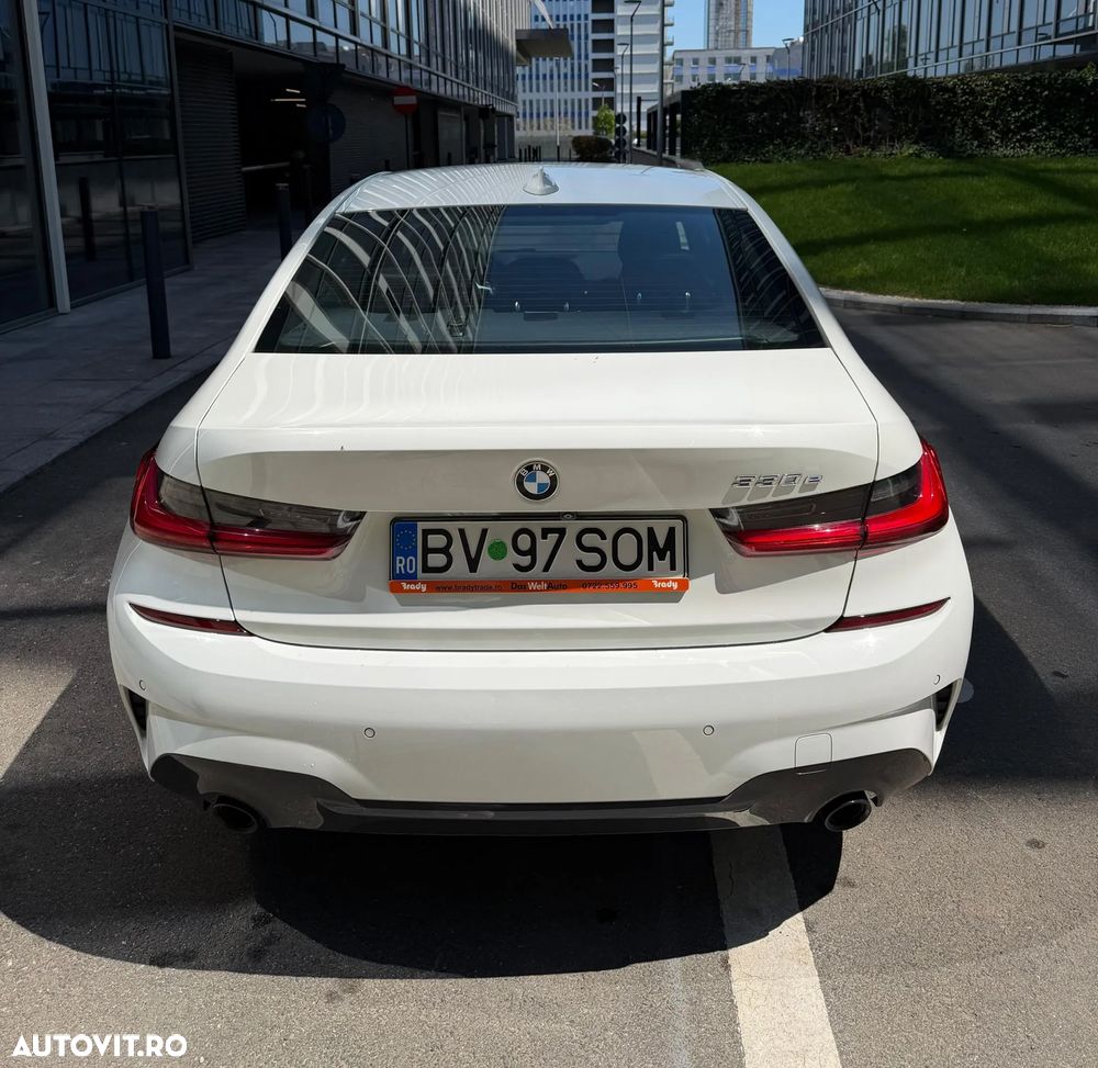 BMW Seria 3 330e AT PHEV - 6