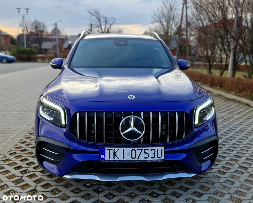 Mercedes-Benz GLB - 9