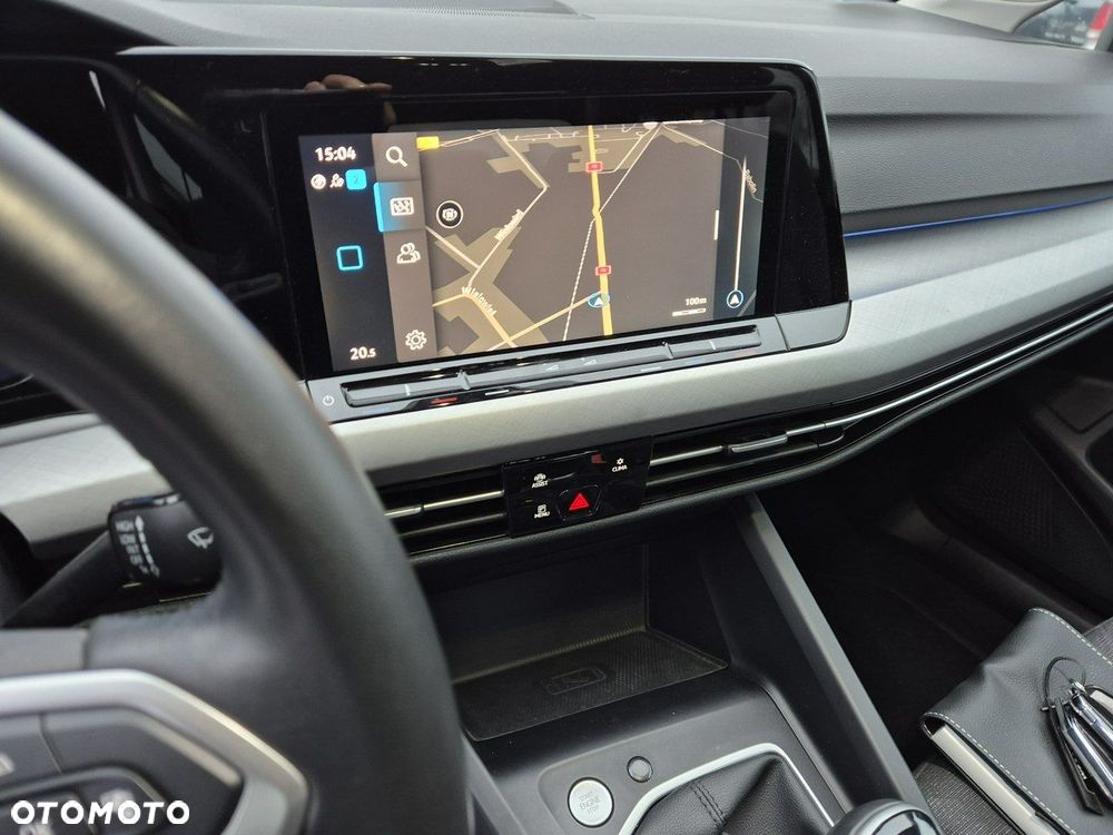 Volkswagen Golf - 26