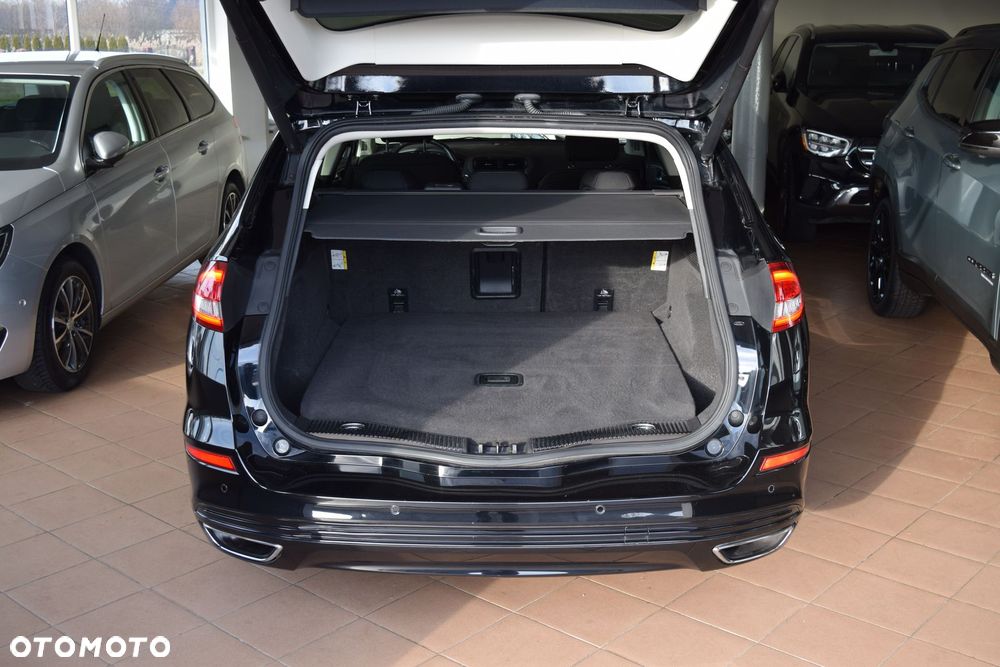 Ford Mondeo 2.0 EcoBlue Titanium - 37