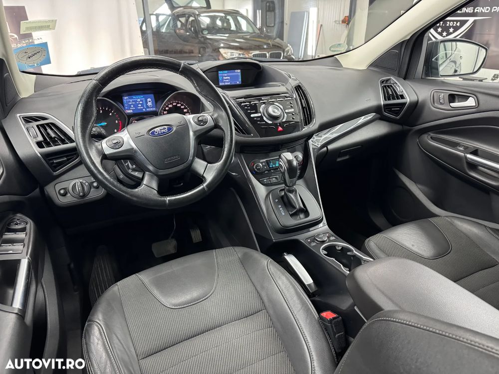 Ford Kuga 2.0 TDCi 4WD Powershift Individual - 4
