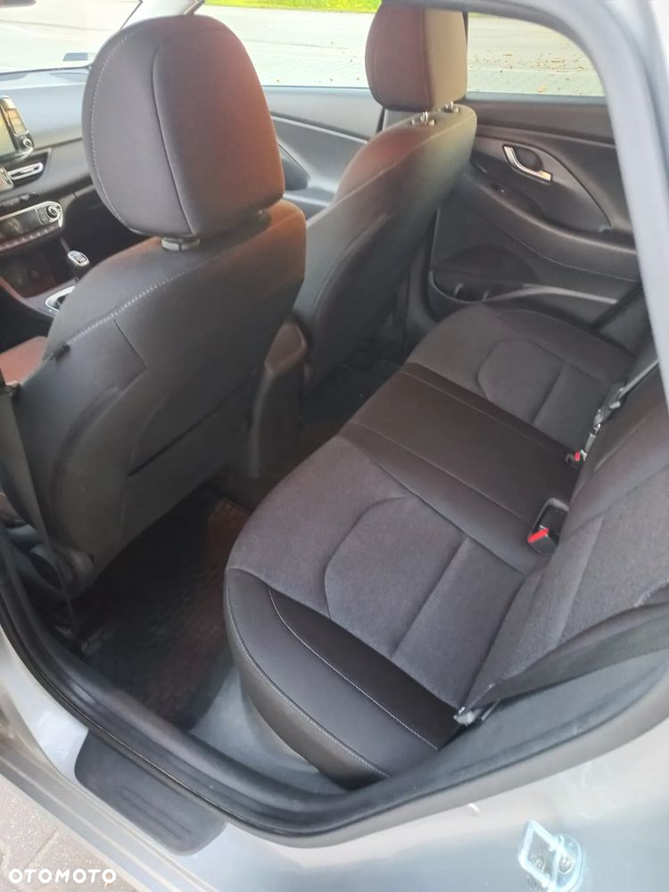 Hyundai i30 1.5 DPI Smart - 3