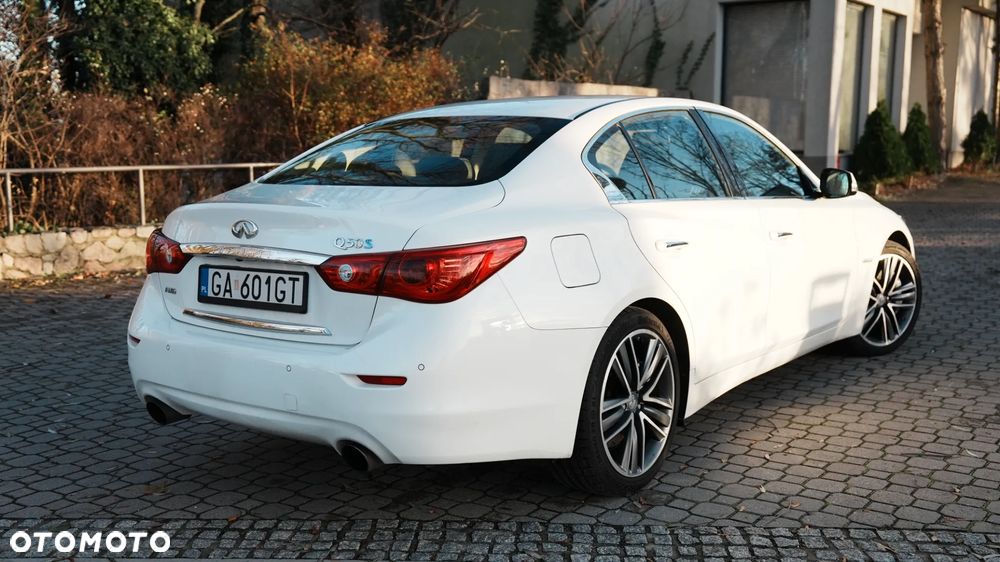 Infiniti Q50 Q50S Hybrid Sport Tech AWD EU6 - 15