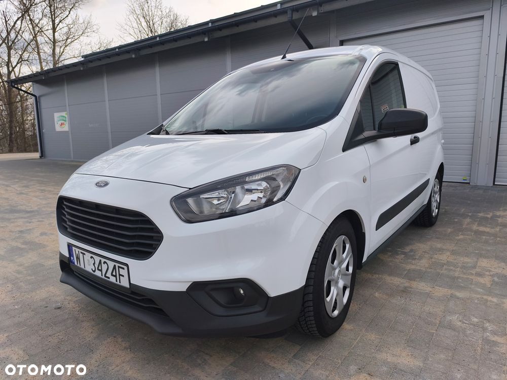 Ford Transit Courier - 6