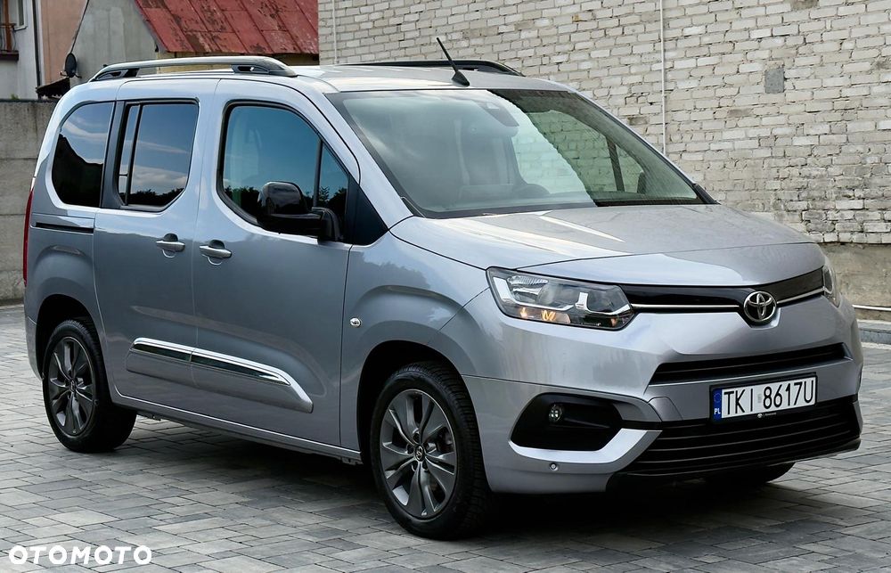 Toyota Proace City Verso 1.2 D-4T Family - 2