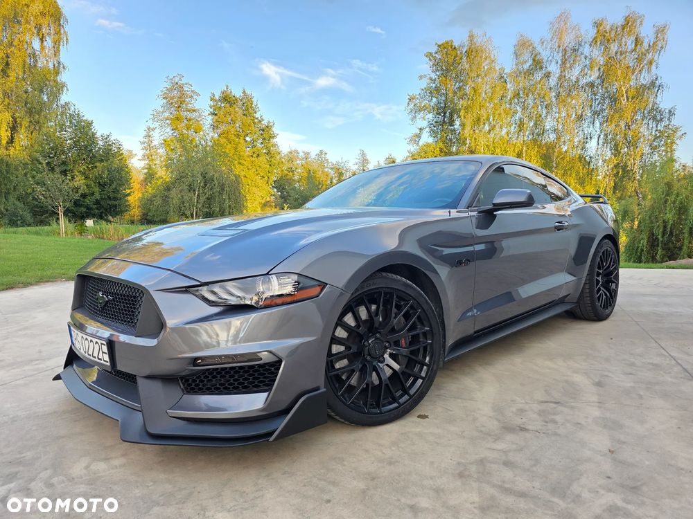 Ford Mustang - 2