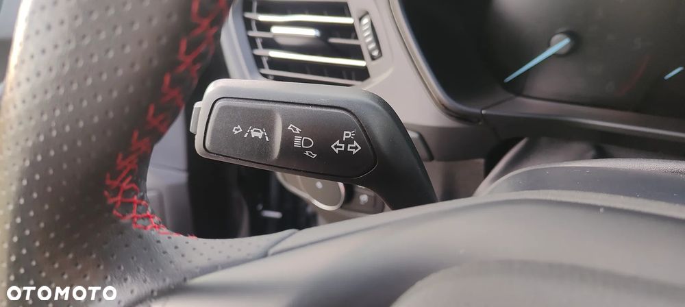 Ford Focus SW 1.5 EcoBlue S&S ST-LINE X - 26