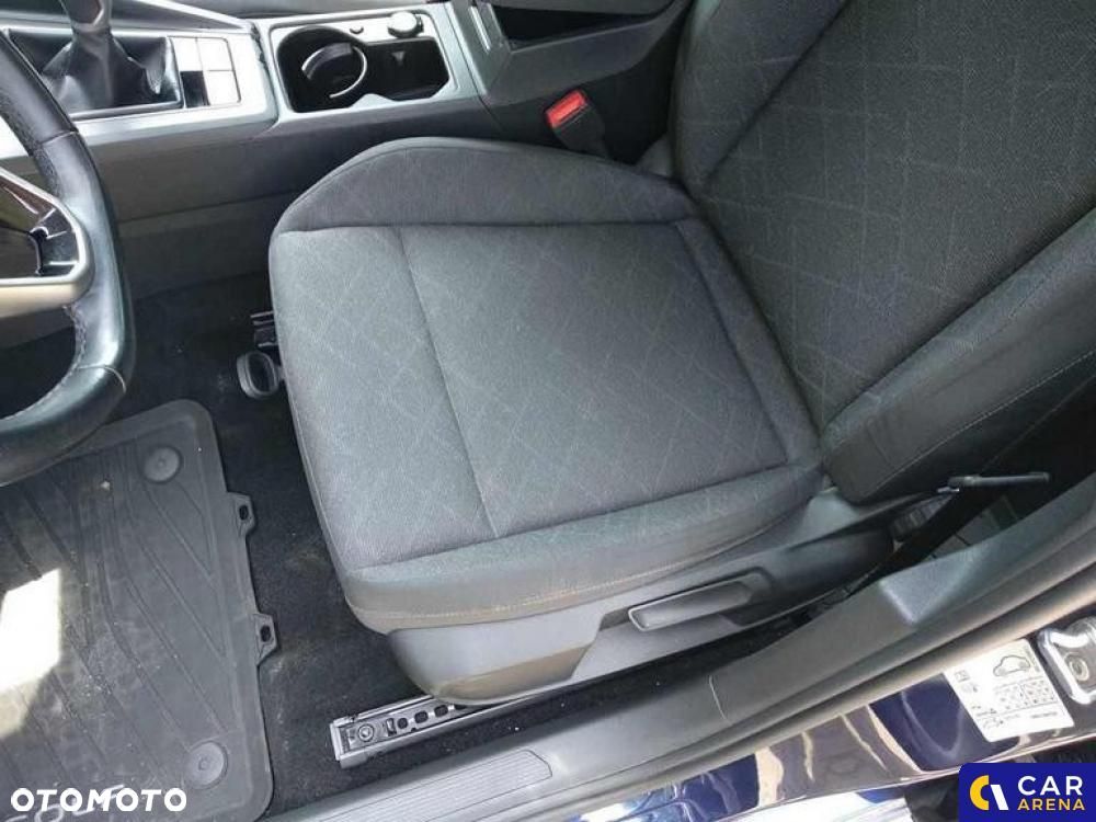 Volkswagen Golf - 13