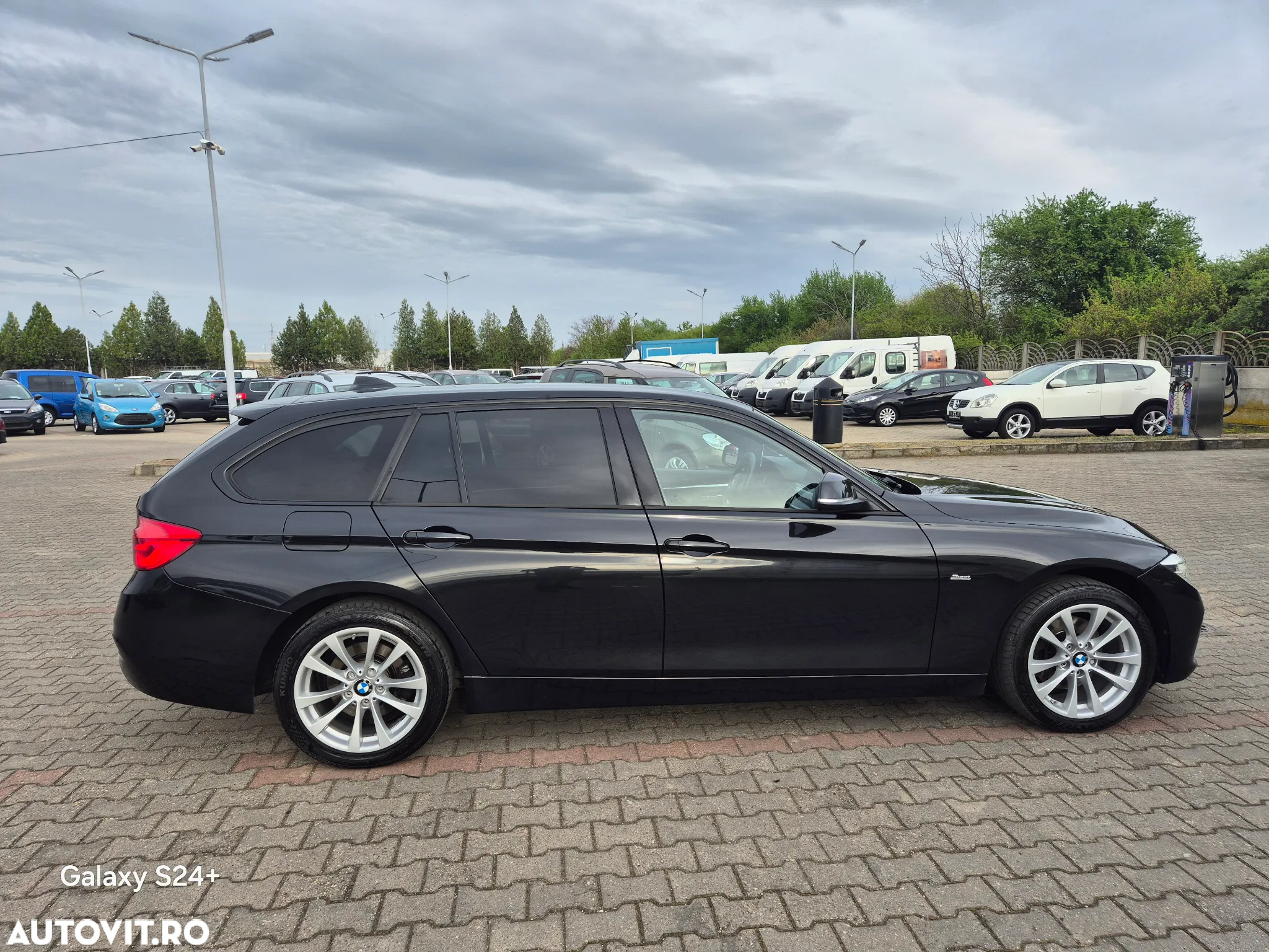 BMW Seria 3 320d GT Sport-Aut. Sport Line - 13