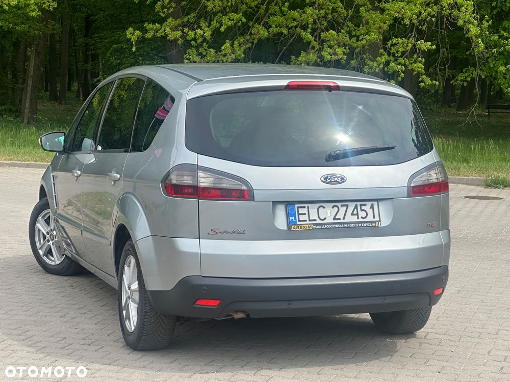 Ford S-Max 2.0 TDCi Ambiente - 20