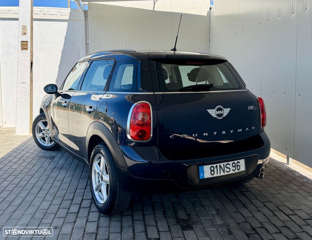MINI Countryman One D - 9