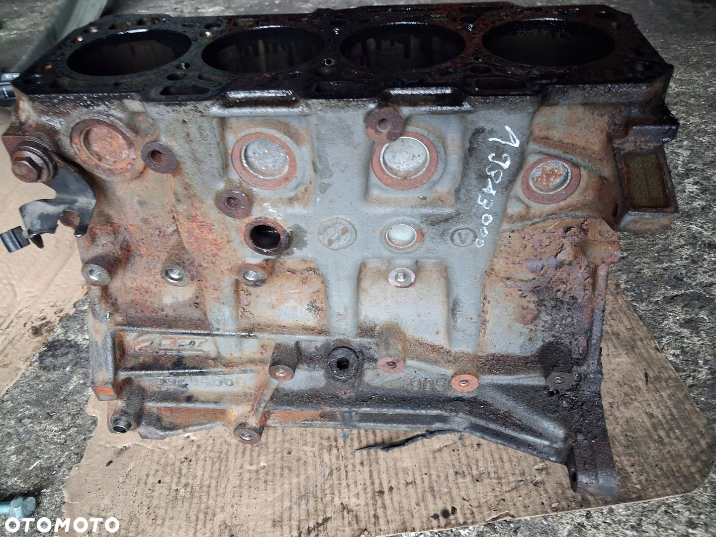 Blok dół silnika Fiat 1.3 multijet 199A3000 - 3