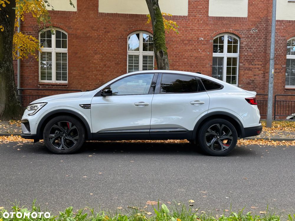 Renault Arkana E-TECH 145 R.S.LINE - 2