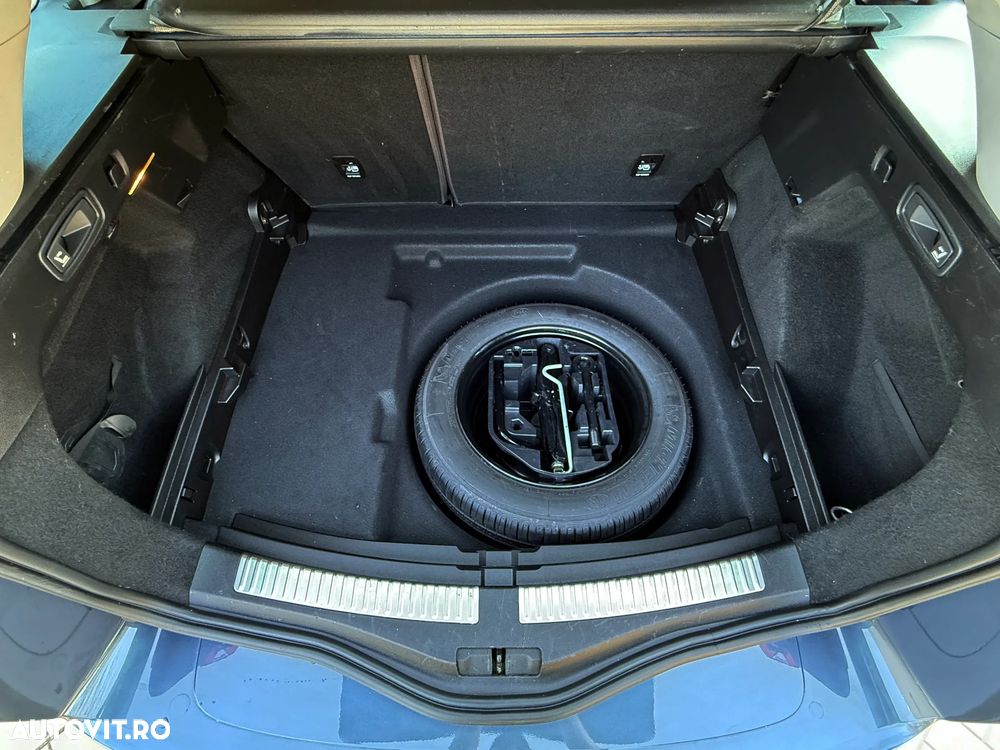 Renault Megane Energy dCi Intens - 27