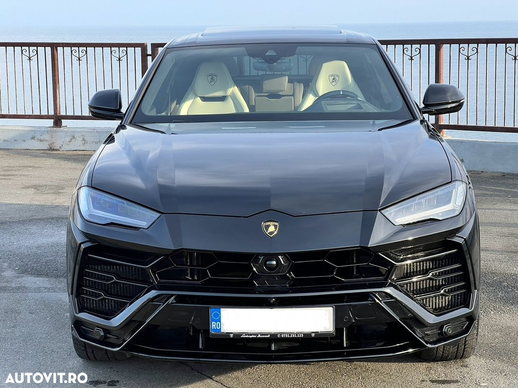 Lamborghini URUS Standard - 32