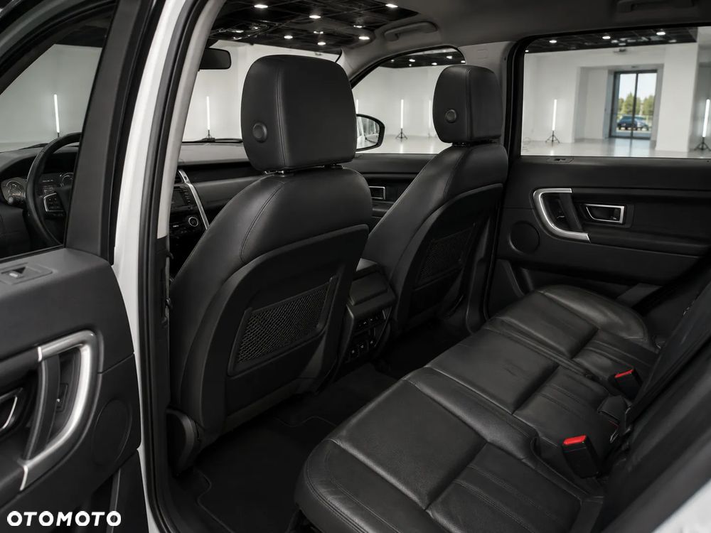 Land Rover Discovery Sport 2.0 TD4 HSE - 11