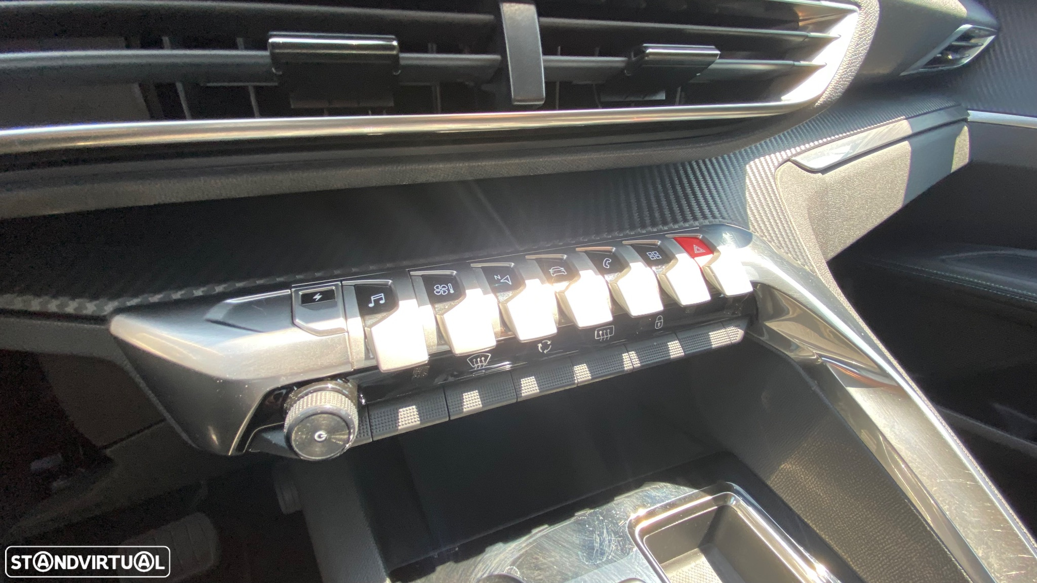 Peugeot 3008 1.6 Hybrid Allure e-EAT8 - 46