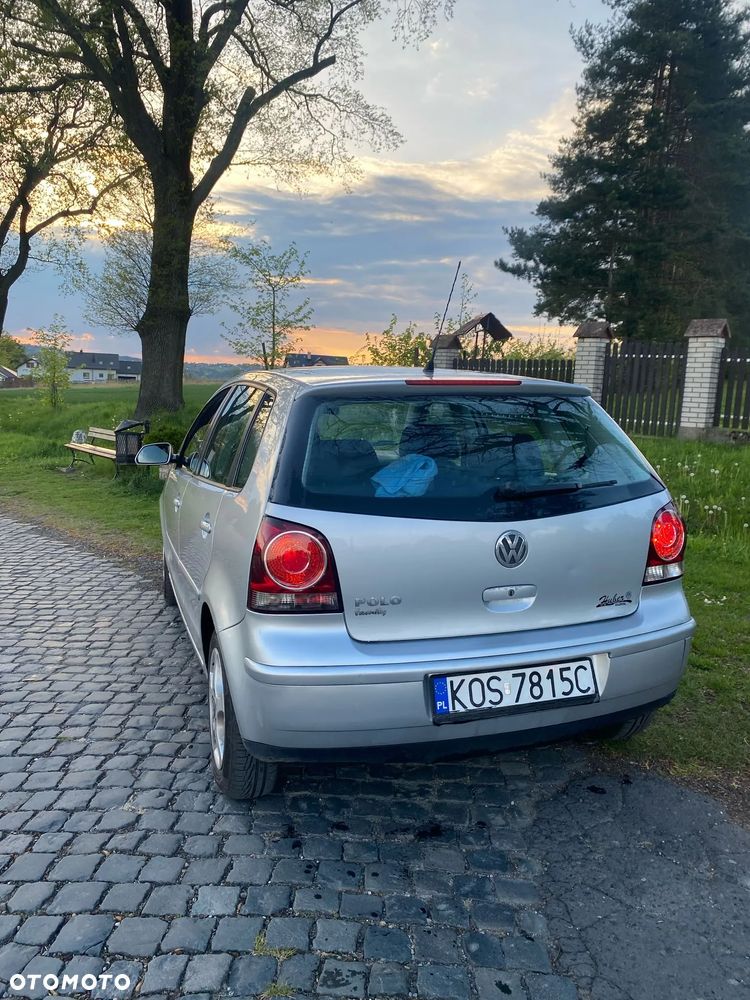 Volkswagen Polo 1.2 Entry - 3