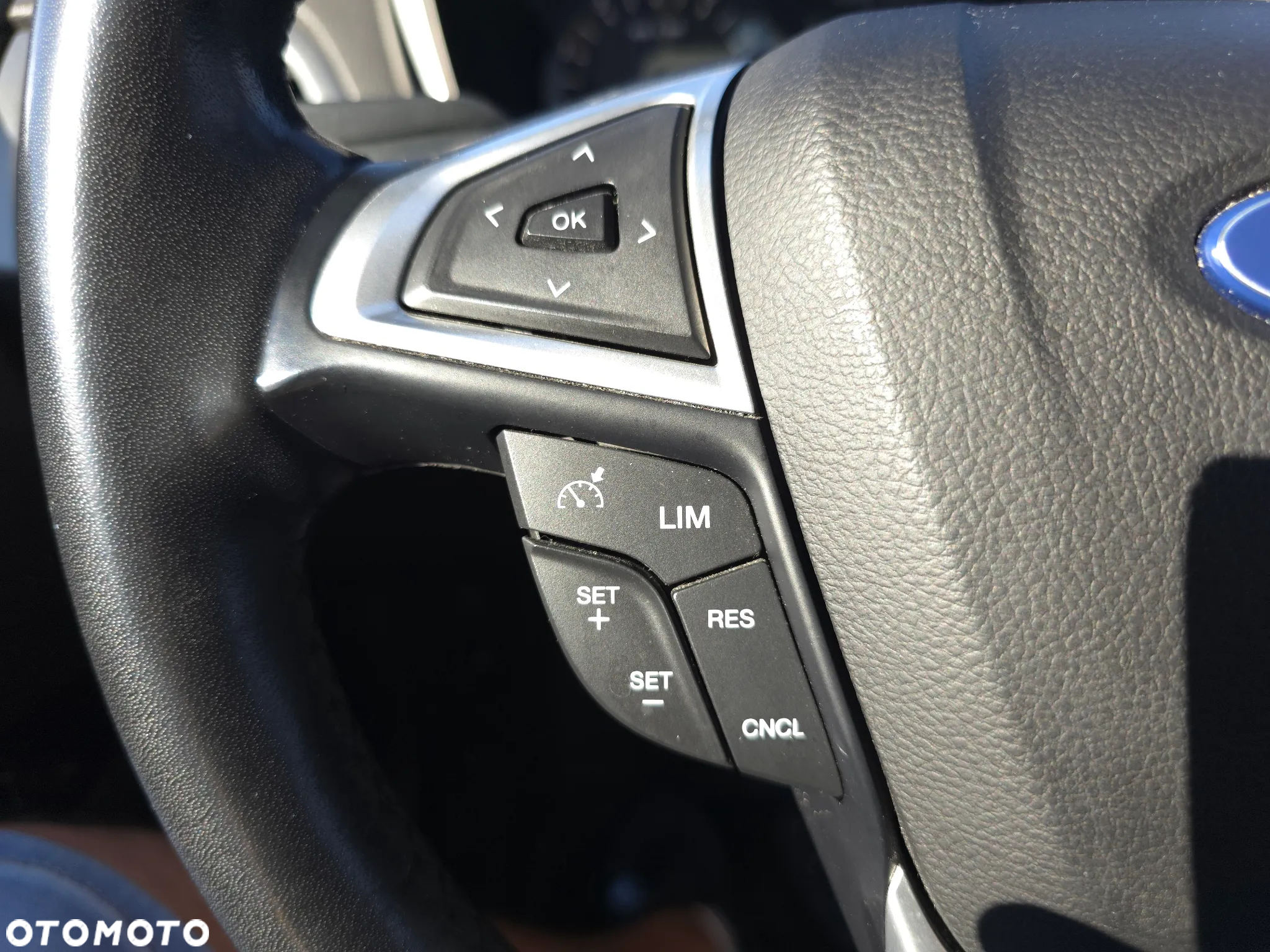 Ford Mondeo 1.5 EcoBoost Edition - 22